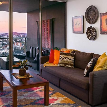בריסביין African Escape On Level 38 - Balcony With Views מראה חיצוני תמונה